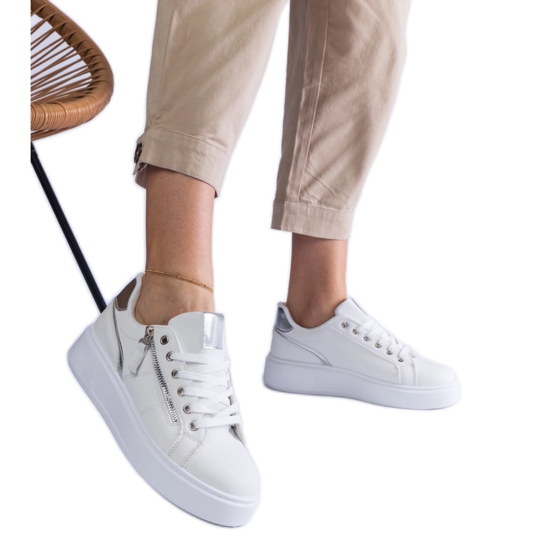 Naisten valkoiset urheilulenkkarit valkoinen