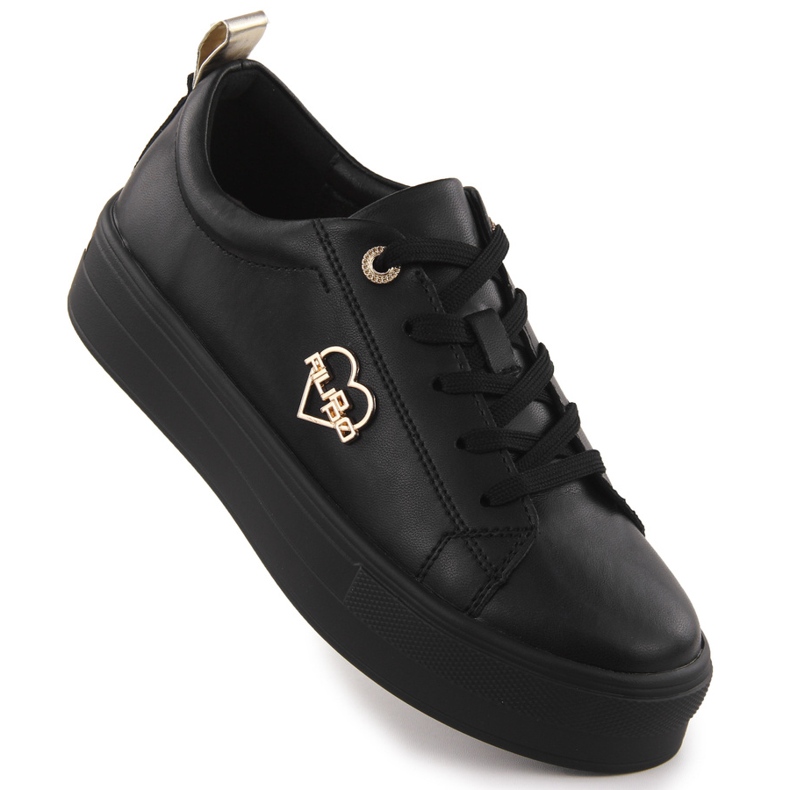 Naisten nahkakengät lavalla Czarne Filippo 3533 musta