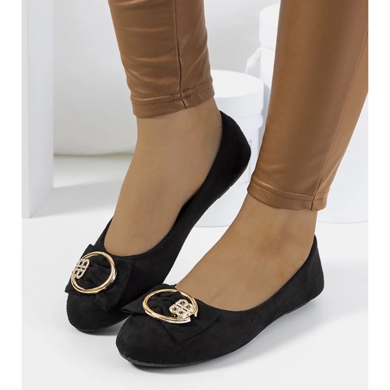 D/GMR Mustat ballerinat, joissa Ribero-solki