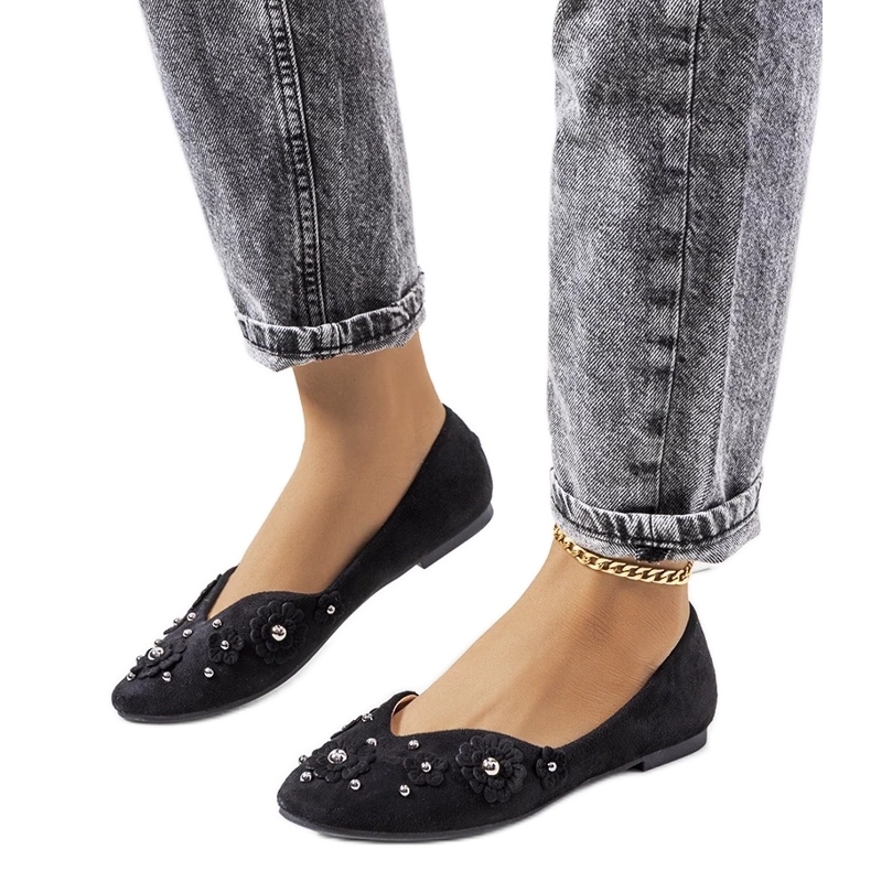 D/GMR Mustat balerinat Halah-leikkauksella