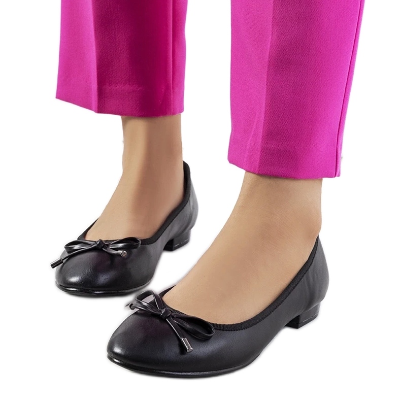 D/GMR Bitsi mustat balerinat