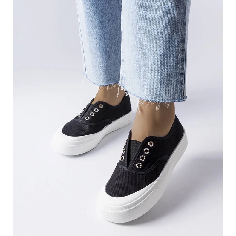 D/GMR Rabicanin mustat slip-on lenkkarit