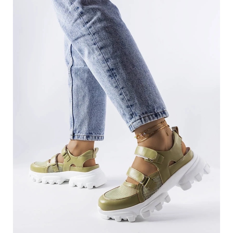 D/GMR Djursin vihreät tennarit massiivisessa pohjassa