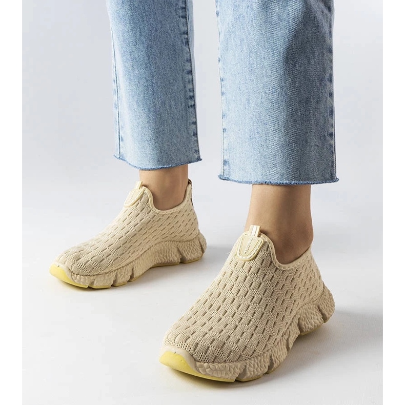 D/GMR Obenorin vaalean beigenväriset urheilulliset lenkkarit