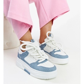 D/GMR Valkoiset ja siniset lenkkarit Szekeres-alustalla valkoinen D/GMR Valkoiset ja siniset lenkkarit Szekeres-alustalla valkoinen