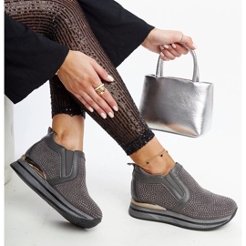 D/GMR Tummanharmaat Cadelaria wedge -lenkkarit