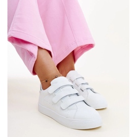 Samalan valkoiset ja hopeiset Velcro-lenkkarit valkoinen