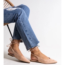 D/CEO Leaia nauhalliset beige-balettihousut avoimella kantapäällä