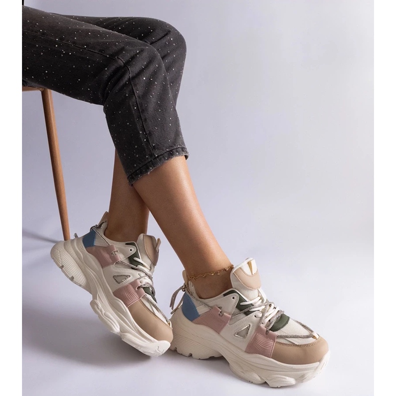 D/CEO Ivett moniväriset naisten urheilulenkkarit monivärinen