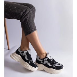 D/CEO Mustat lenkkarit, joissa Rigel-kimallepanokset