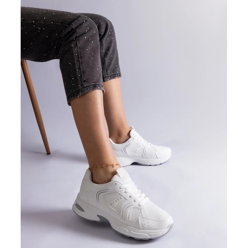 D/CEO Ena valkoiset urheilulenkkarit valkoinen