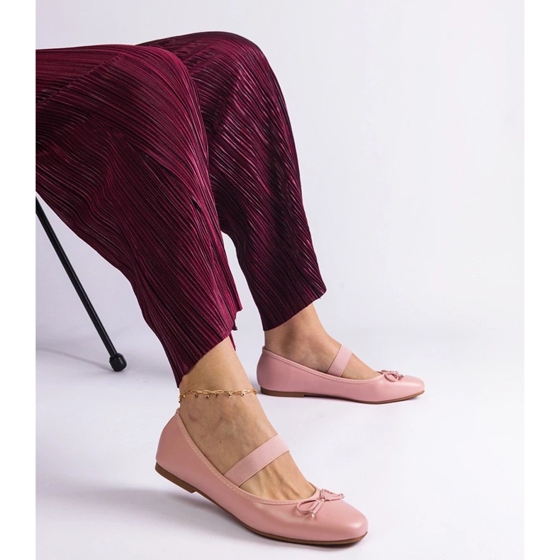 D/CEO Vaaleanpunaiset balleriinit joustavalla nauhalla ja koristeellinen Newton Bow vaaleanpunainen