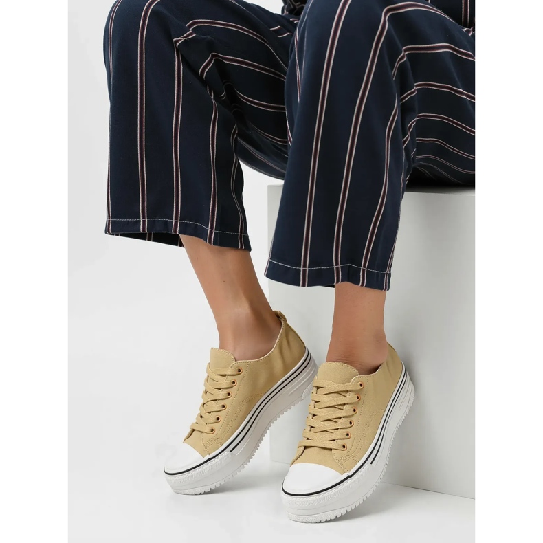 Naisten Kestor Khaki -lenkkarit beige