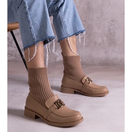 D/CEO Tummanbeiget nilkkurit, joissa on Krisan kangaspäällinen