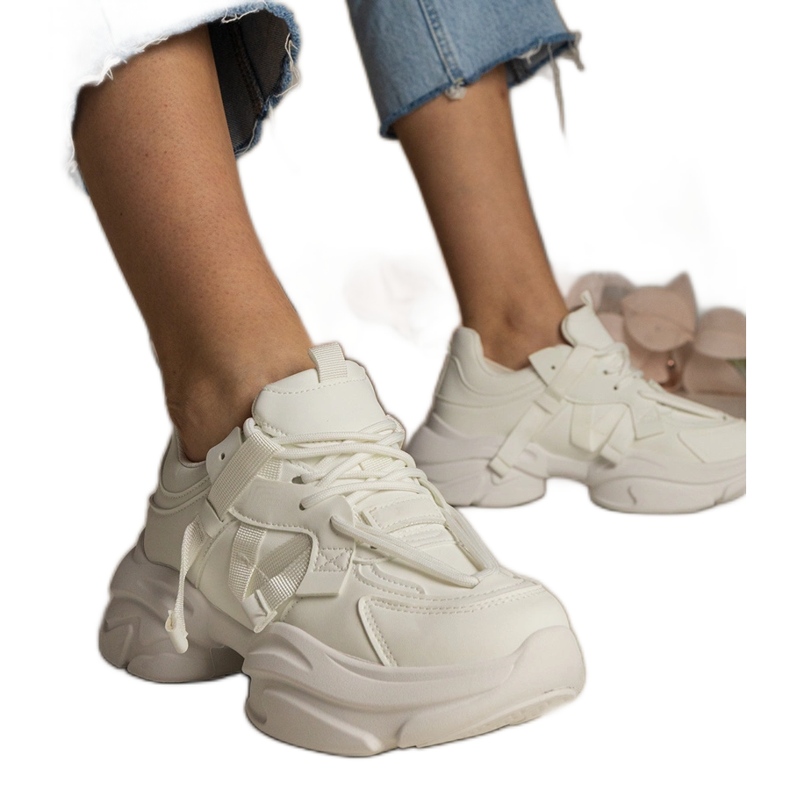 Naisten valkoiset lenkkarit massiiviset urheilulajit valkoinen