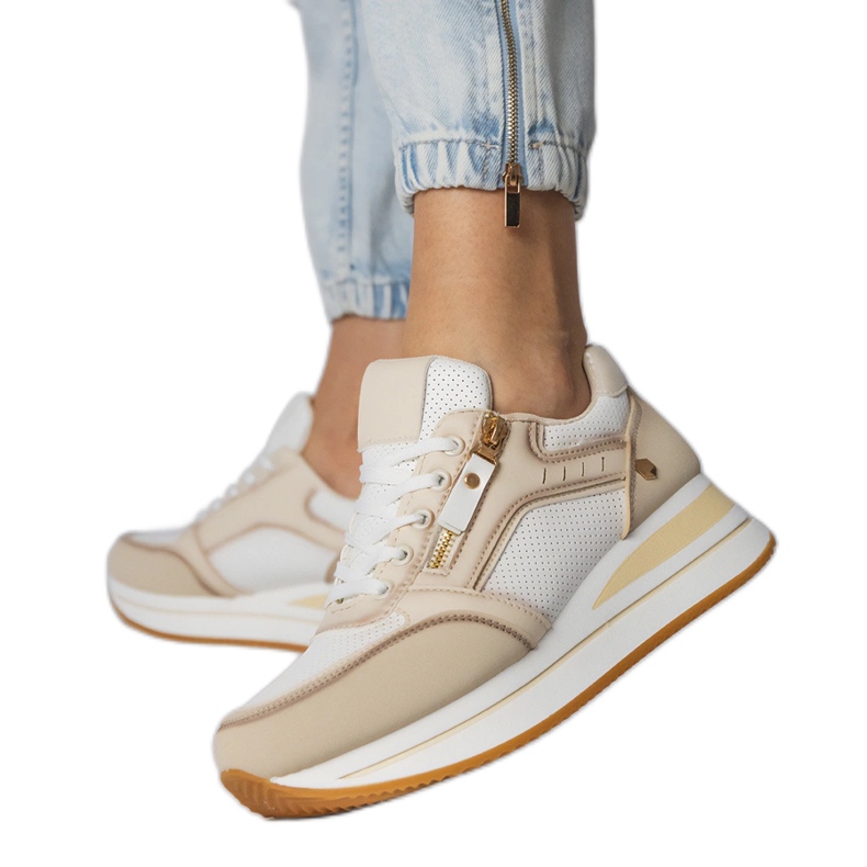 Beige Sports -lenkkarit koristeltu liukusäätimellä