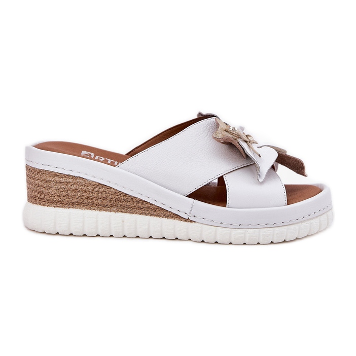 Naisten nahkakiilat koristeellisella kukka -artikerilla 52c0537 valkoinen