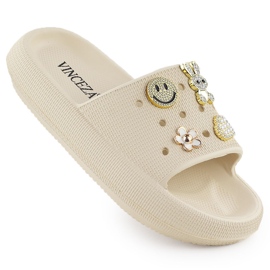 Vinceza Vaahtoläppärahat uima -altaan rannalta laiturilla beige Vincez 76055 -koristeiden kanssa