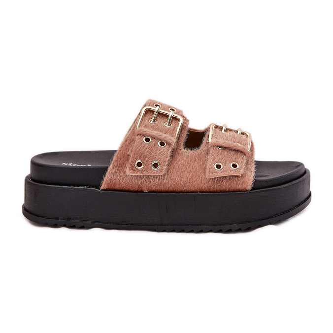 Naisten flip flops, jossa on kultaiset soljet laiturilla beige vaaleanpunainen