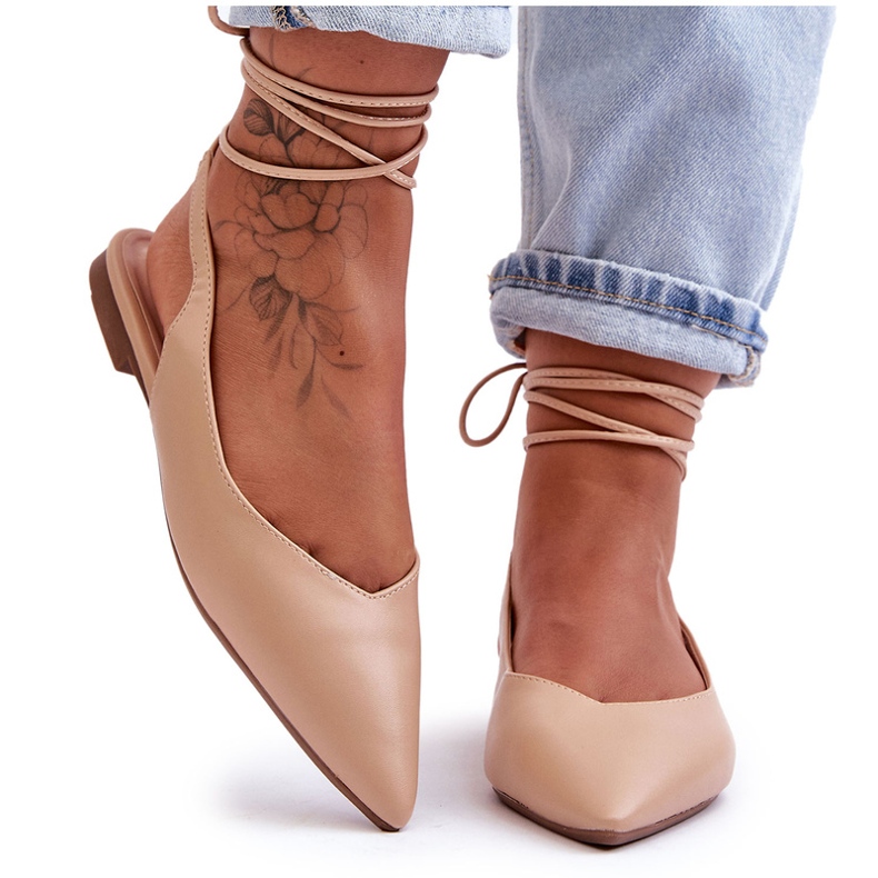 Naisten ekologinen osa sidottu alaston balleriinit beige