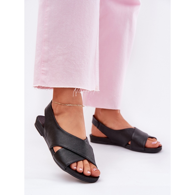 Zazoo 40407 Naisten mustat nahkaiset sandaalit