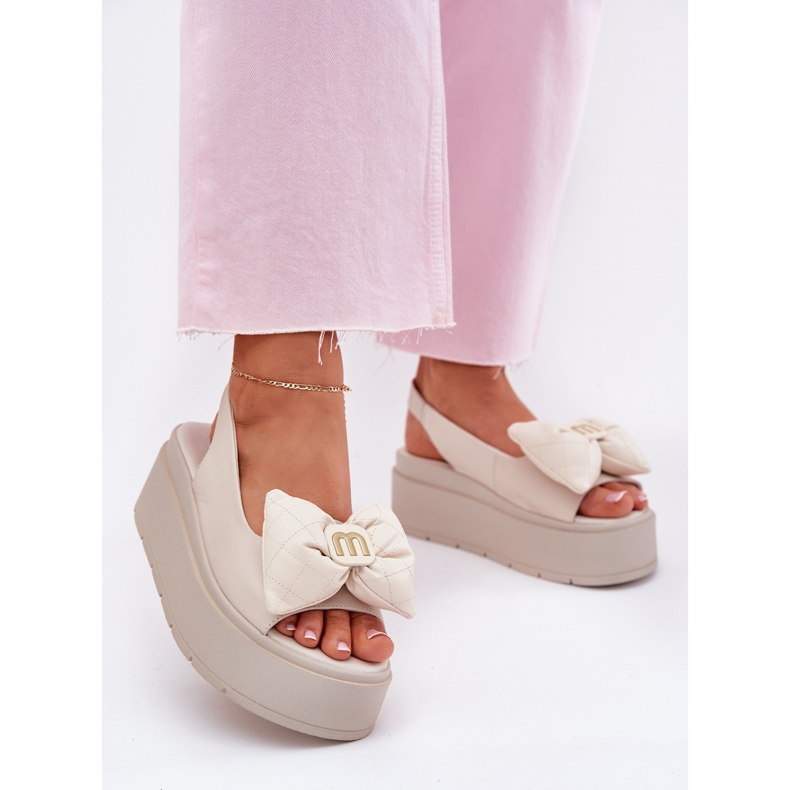 Naisten nahka sandaalit lavalla Chebello 4641 beige