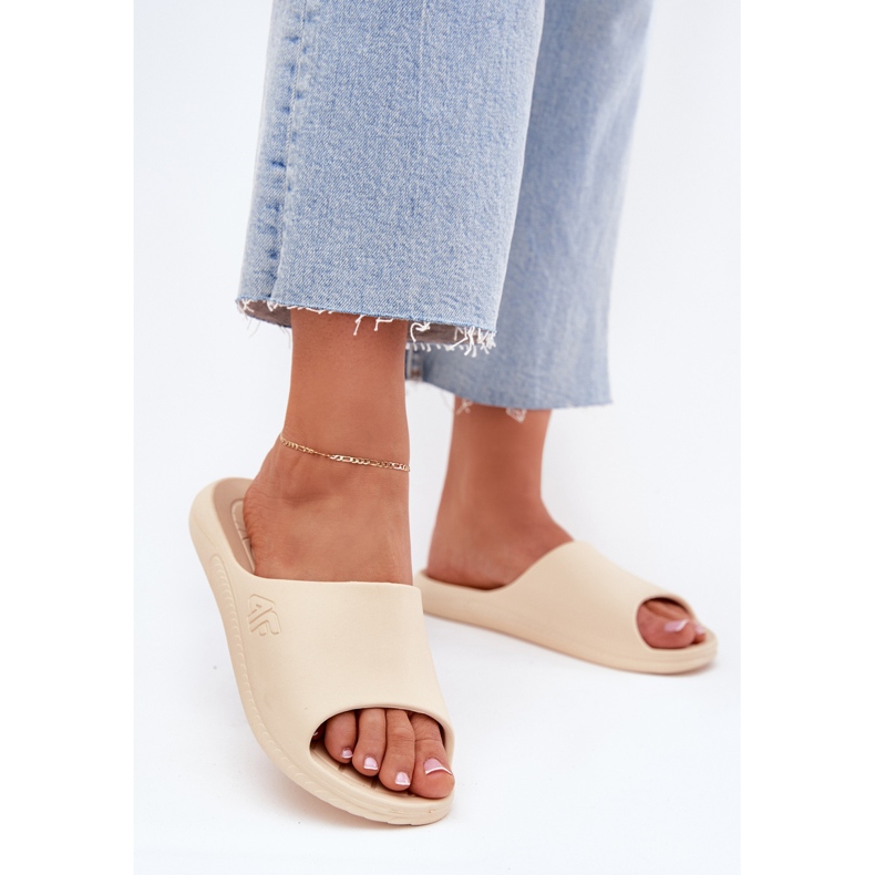 Naisten 4FM00FFFLIFI093A-83S BEIGE Naisten tossut