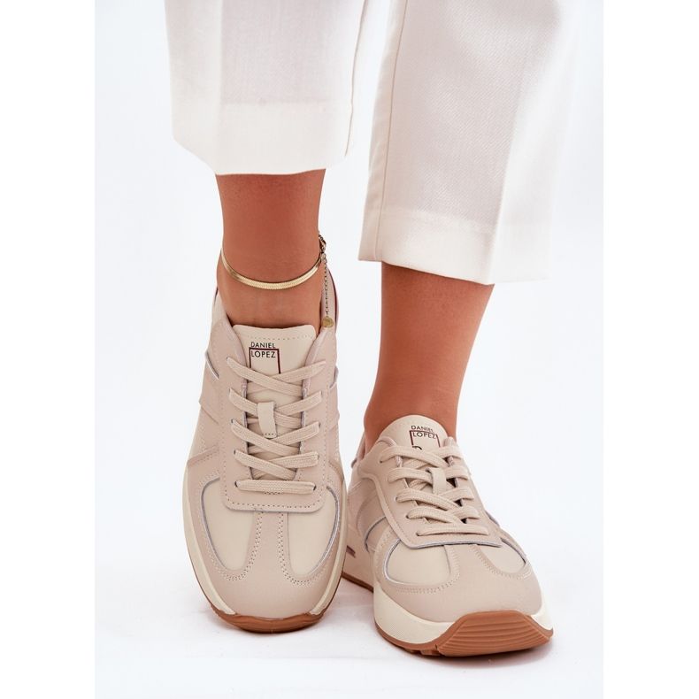 Naisten nahkaurheilukengät Sneakers Big Star, kirjoittanut Daniel Lopez SS2D4043 Beige