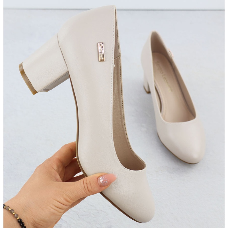 Sergio Leone PB178 Flesh -värinen pumput pumput