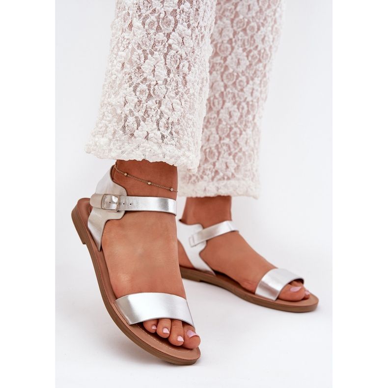 Boto Litteät kantapää sandaalit eko nahka hopea kivara