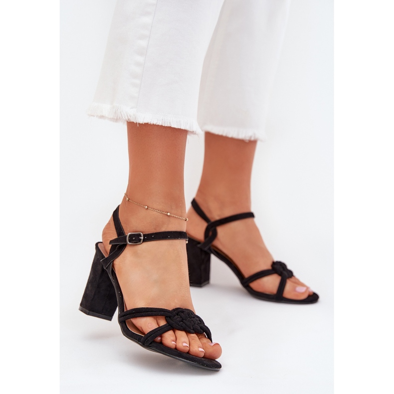 Boto Naisten sandaalit mustassa Mavira -postissa