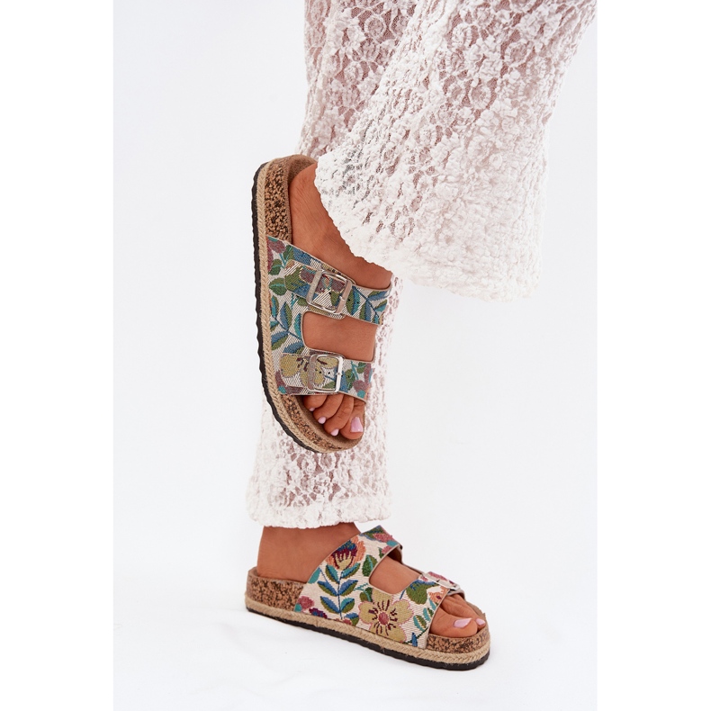 Kuvioidut naisten tossut Cork-alustalla Lee Cooper LCW-25-35-3480L: n moniväriset soljet monivärinen