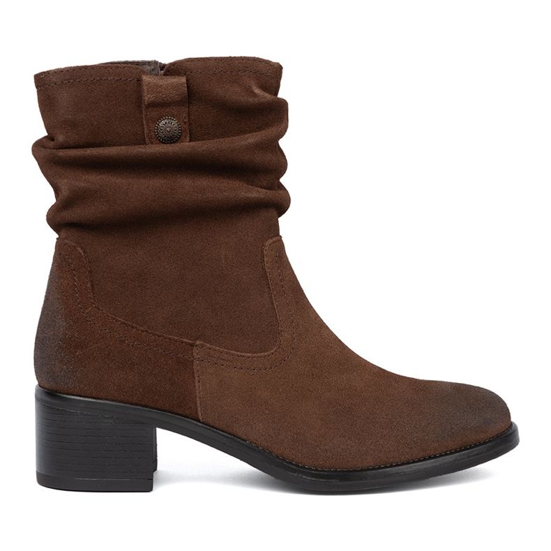 Ruskeat nahka saappaat, joissa on rypistynyt ylempi Sergio Leone