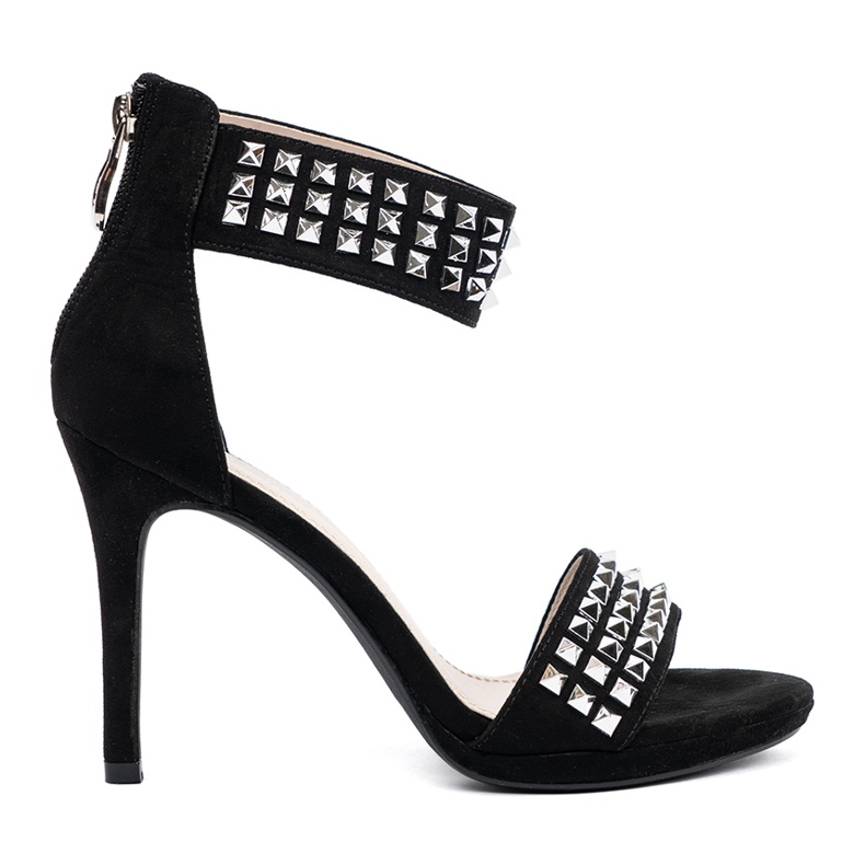 Shelvt Sandaalit mustalla nastalla zirkonilla