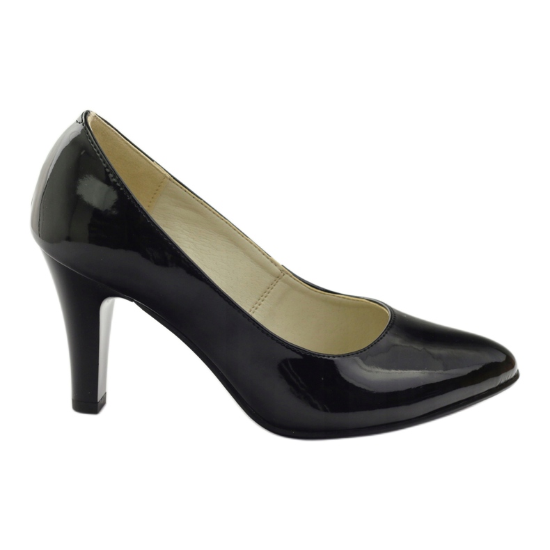 Mustat lakatut pumput ZUZA 128