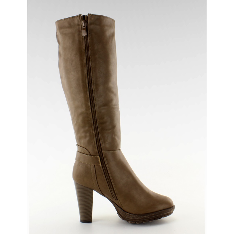 Saappaat alustalla 0-32 khaki