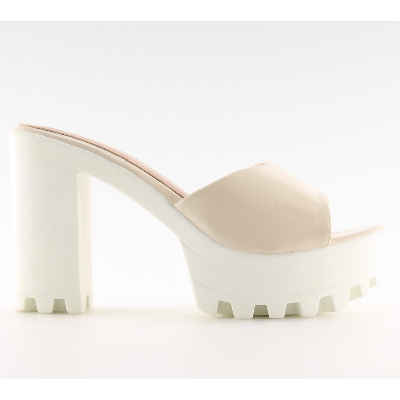 Vagabondsin korkeat tossut B606 Beige