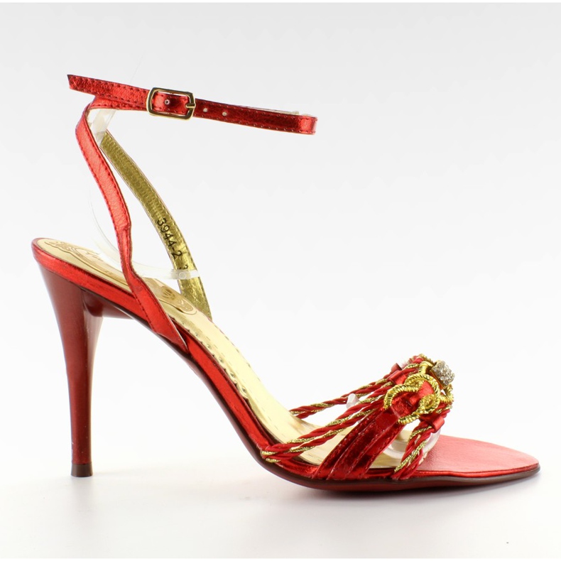 Hienovaraiset sandaalit korkokengällä 3944-2 Rouge punainen
