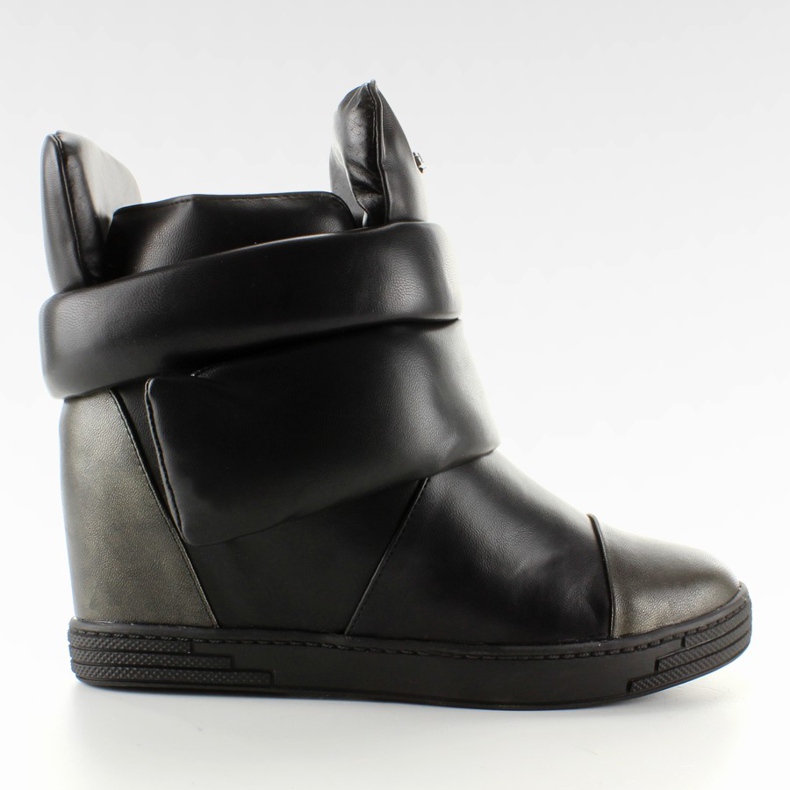 Upeat lenkkarit ilmavyöt X323 musta