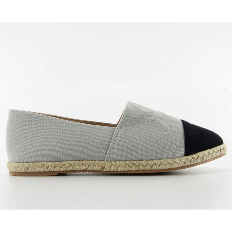 Esapdryles kohokuvioiduilla kirjaimilla T267 Harmaa musta