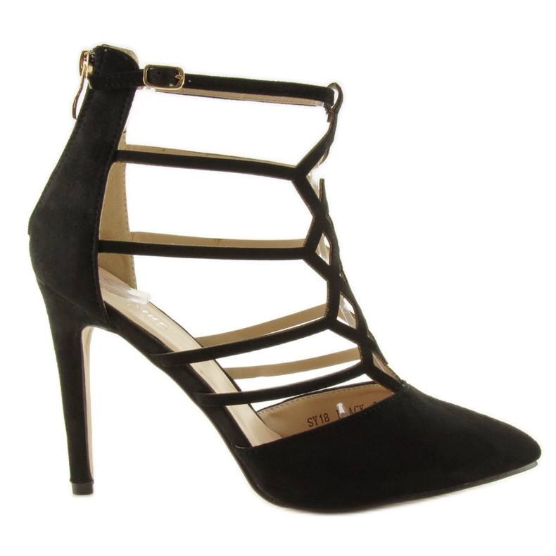 Aistilliset pumput SY18 mustalla kantapäällä