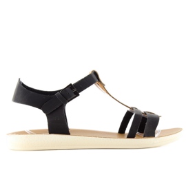 Sandaalit metallinauhalla 760 musta