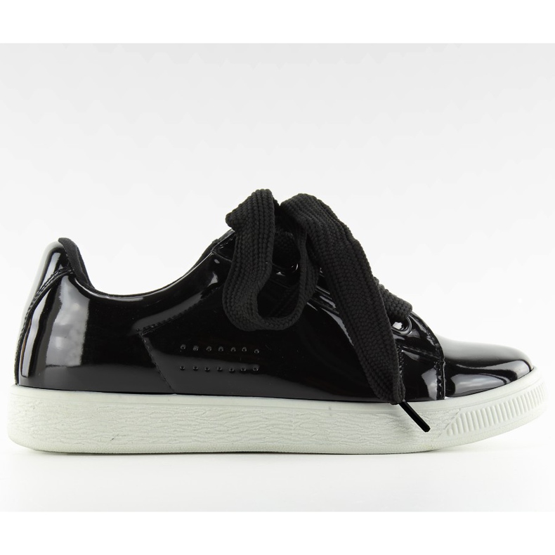 Valkoiset tennarit zy-7a733 mustat