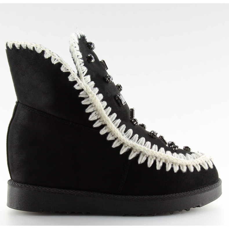 Mustat kiilat musta DD62P musta