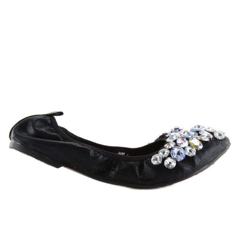 Balerinat mustilla kivillä C87 musta