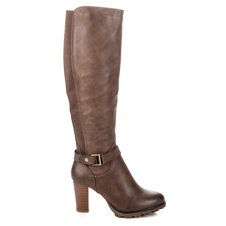 Super Mode Klassiset saappaat postissa ruskea