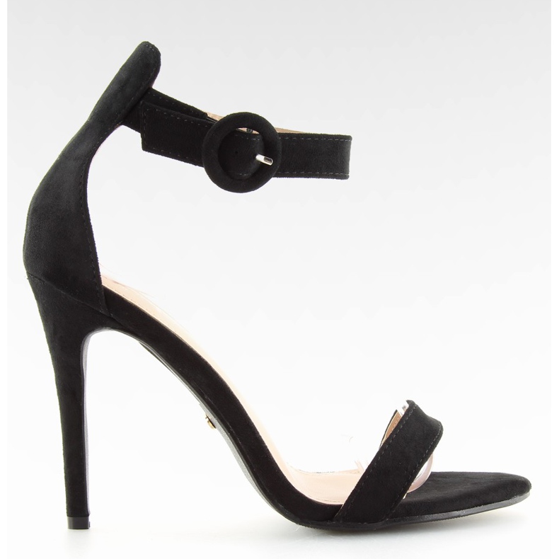 Mustat NF-17 Mustat sandaalit korkokengissä