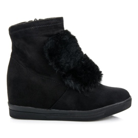 Kiilalenkkarit turkista musta