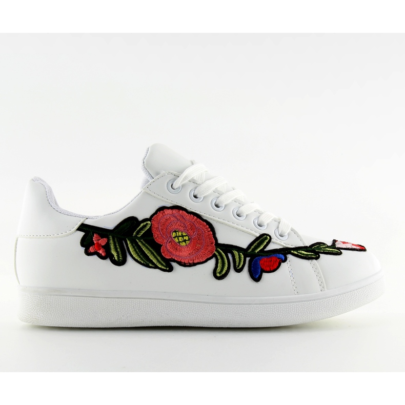 Valkoiset brodeeratut tennarit BF-79 White valkoinen