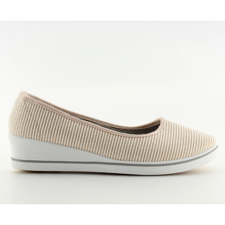 Kultaiset c21v Kultaiset kiilabaleriinat ruskea keltainen